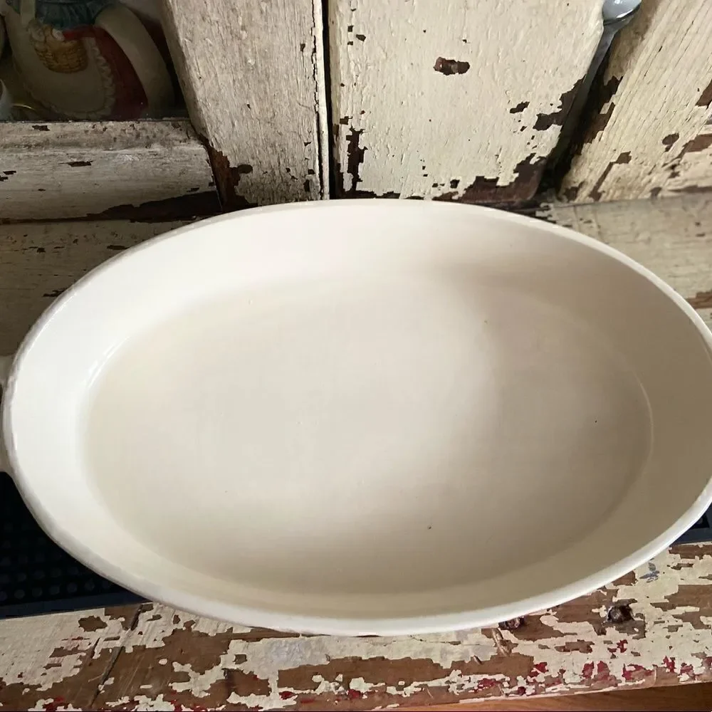 Sara Hand painted Ceramic Casserole Dish Double Handled Made in Italy Holiday